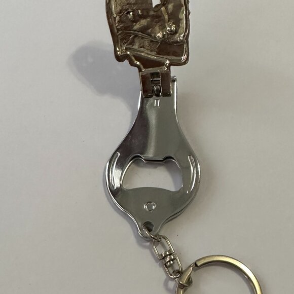 Key Chain Bottle Opener Nail Cutter Souvenir from Singapore 2.5" - Picture 3 of 8